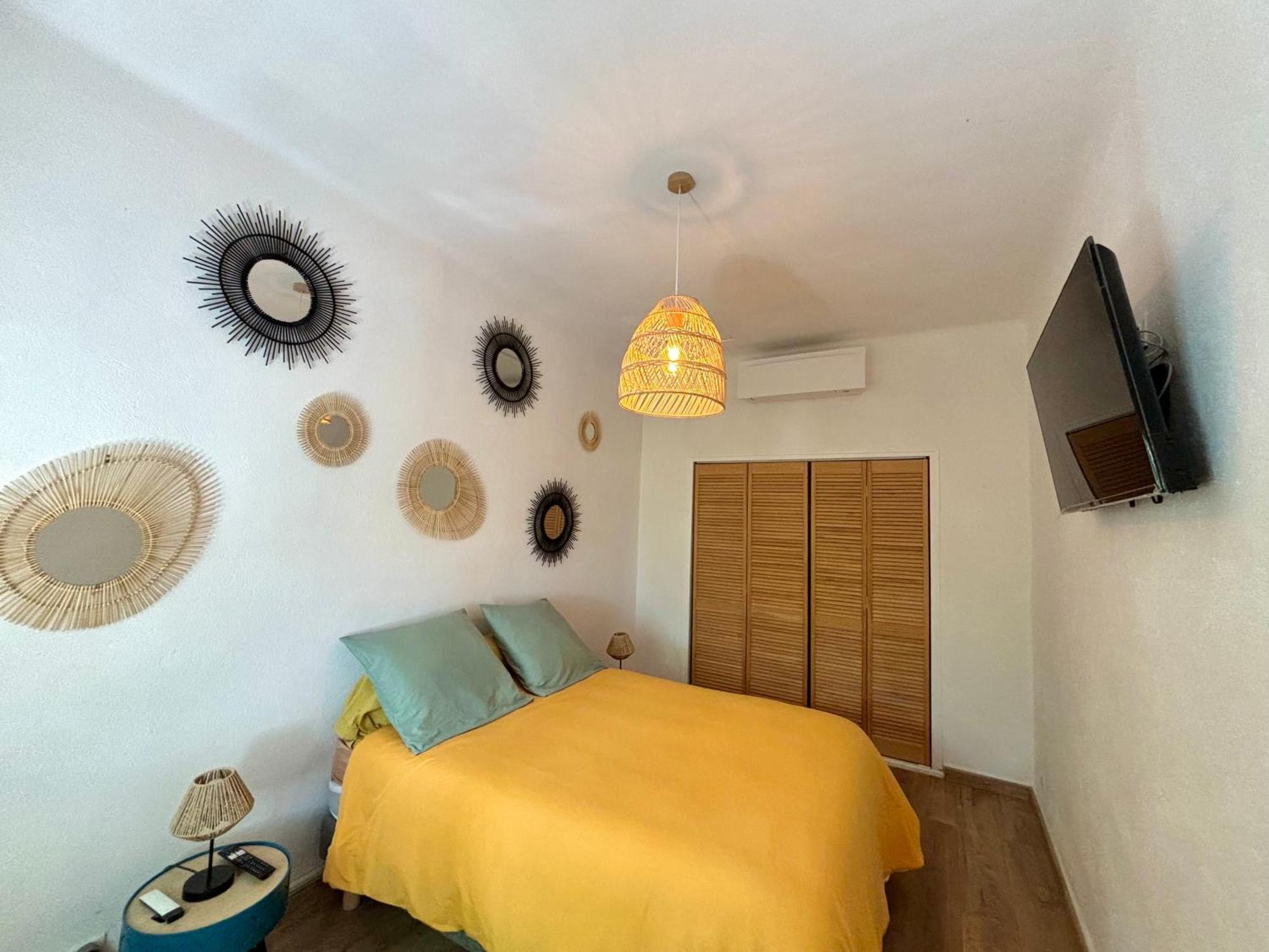Apartamento Avec Petit Jardin Eygalières