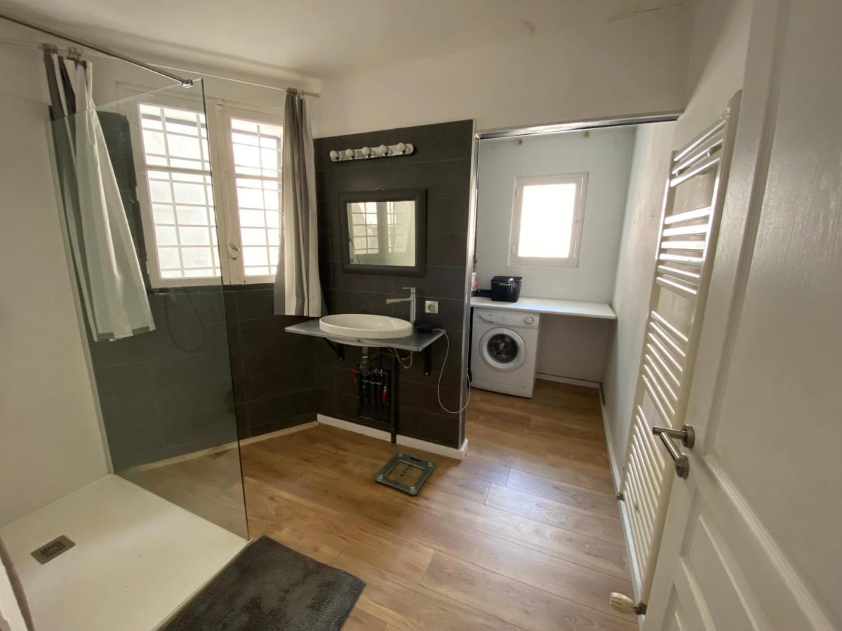 Apartment Avec Petit Jardin Eygalières